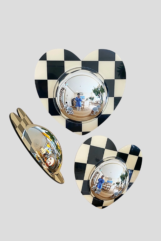 Heart Acrylic Convex Mirror (Checkerboard)