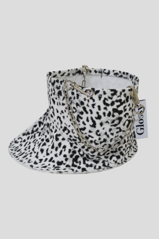 Leopard boots pot cover